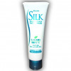 Kanebo Silk - Пенка для умывания с увлажняющей эссенцией на основе шелка с коллагеном