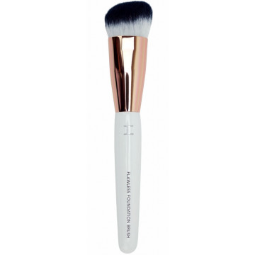 Купить - Image Skincare I Beauty Flawless Foundation Brush - Кисть для макияжа