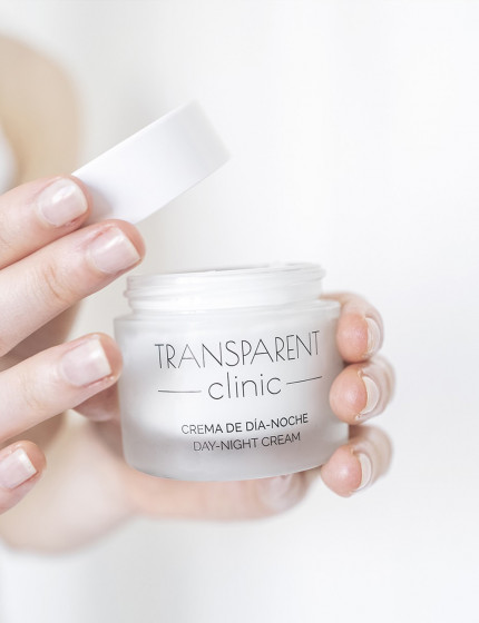 Transparent Clinic Day and Night Cream - Крем для лица "День-Ночь" с ретинолом - 3