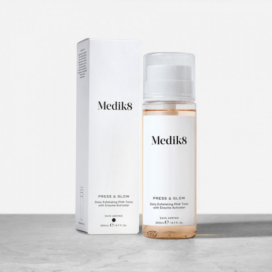 Medik8 Press & Glow Daily Exfoliating PHA Tonic - Ежедневный отшелушивающий тоник для лица с РНА и активатором ферментов - 2