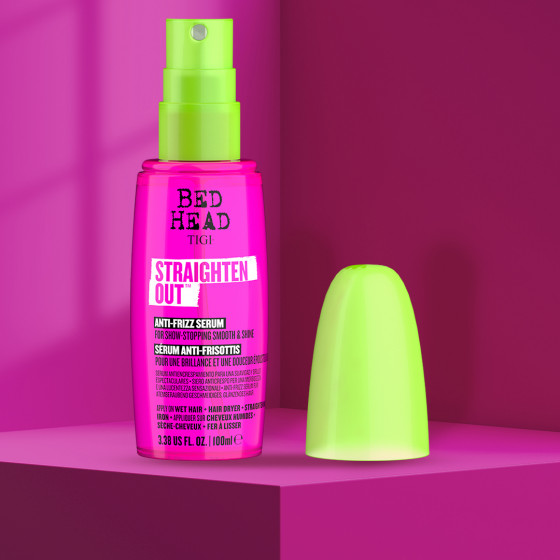 Tigi Bed Head Straighten Out Anti Frizz - Сыворотка для выравнивания волос - 2