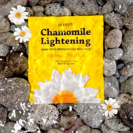 Petitfee & Koelf Chamomile Lightening Hydrogel Face Mask - Гидрогелевая осветляющая маска с экстрактом ромашки - 4