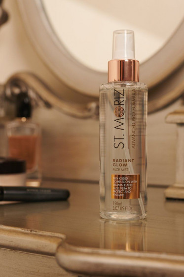 St. Moriz Advanced Pro Formula Radiant Glow Face Mist - Автобронзант-спрей для лица - 1