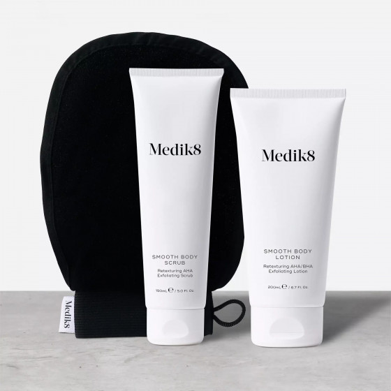 Medik8 Smooth Body Exfoliating Kit - Набор для тела с АНА-кислотами, для сухой кожи и гиперкератоза - 1