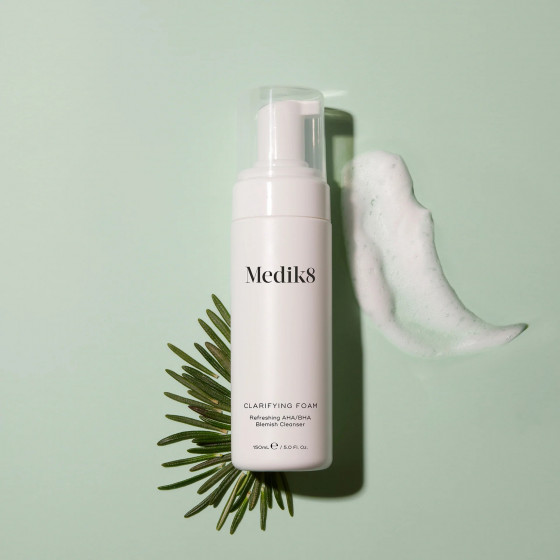 Medik8 Clarifying Foam - Очищающая пенка для жирной и проблемной кожи - 2