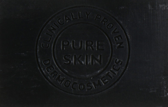 Biotrade Pure Skin Black Detox Soap Bar - Мыло-детокс против черных точек и расширенных пор для лица и тела - 1