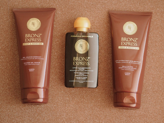 Academie Bronze Express Beautifying Moisturizing Lotion Tan Enhancer - Увлажняющий лосьон для тела - 1