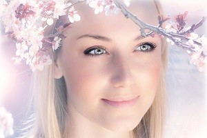 Уход за кожей лица весной