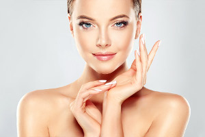 11 вещей, о которых вам стоит знать, если у вас жирный тип кожи