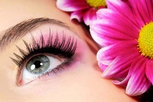 Туши с эффектом накладных ресниц 