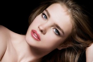 Макияж для опущенных губ